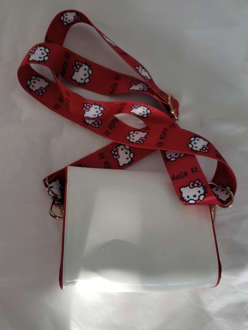 🎀 50th Anniversary Hello Kitty Red & White Mini Crossbody Bag 🎀 - Picture 5 of 8